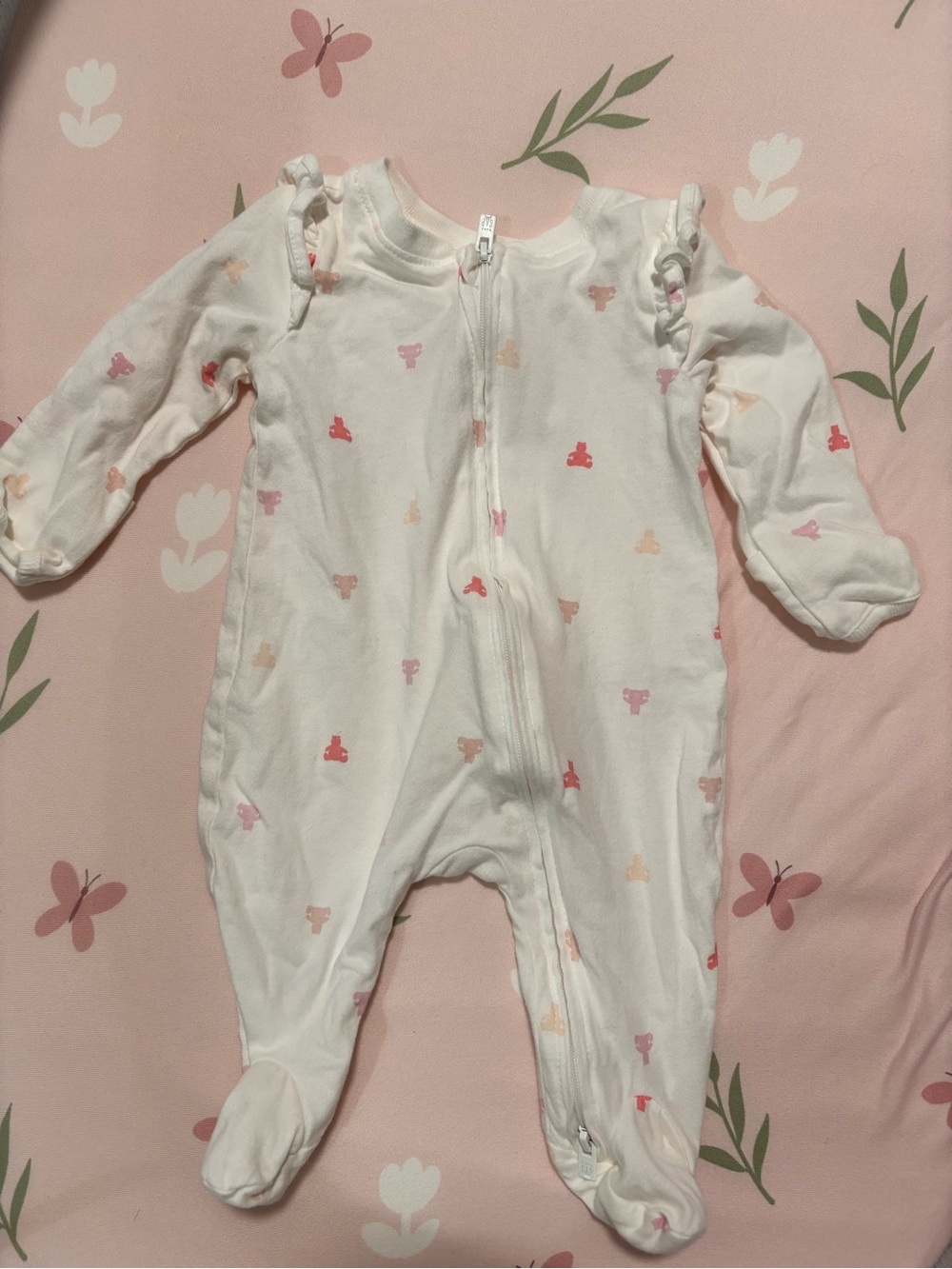 GAP White Footed One-Piece with Pink and Peach Hearts